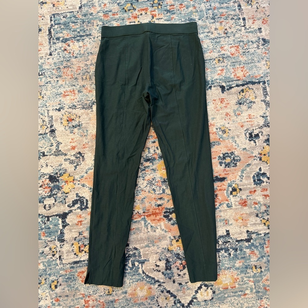 Eileen Fisher Stretch Crepe Ankle Pants
Size Medium - Picture 3 of 6